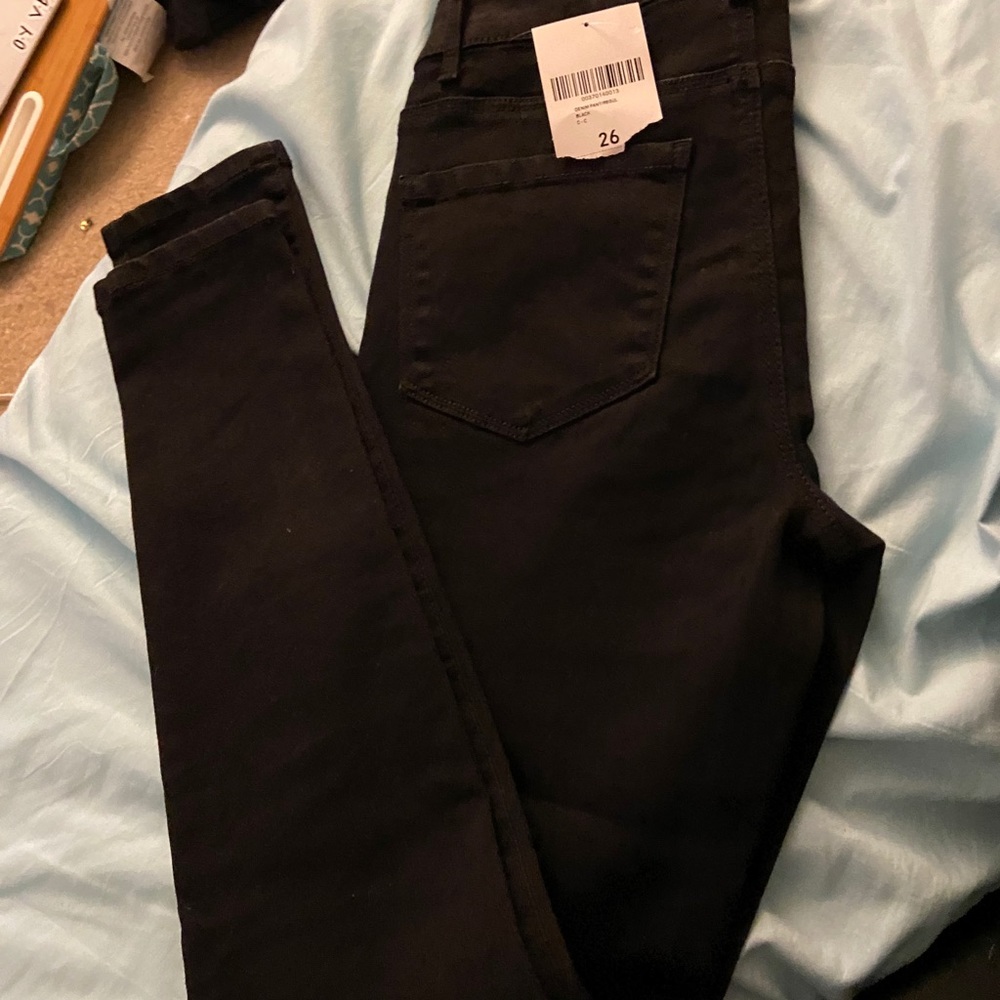 Women’s jeans